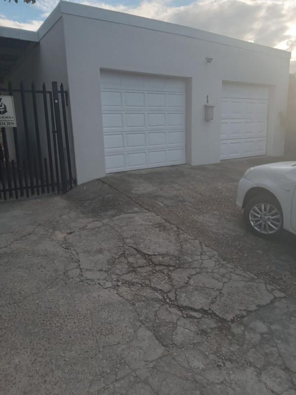 8 Bedroom Property for Sale in Wellington Western Cape